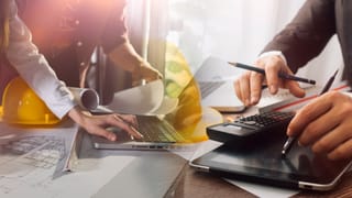 Serviços Continuados de Engenharia Consultiva: suporte sob demanda e governança técnica
